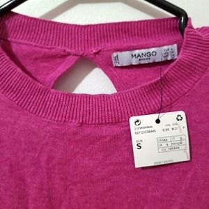 Trendy Mango purple keyhole back sweater